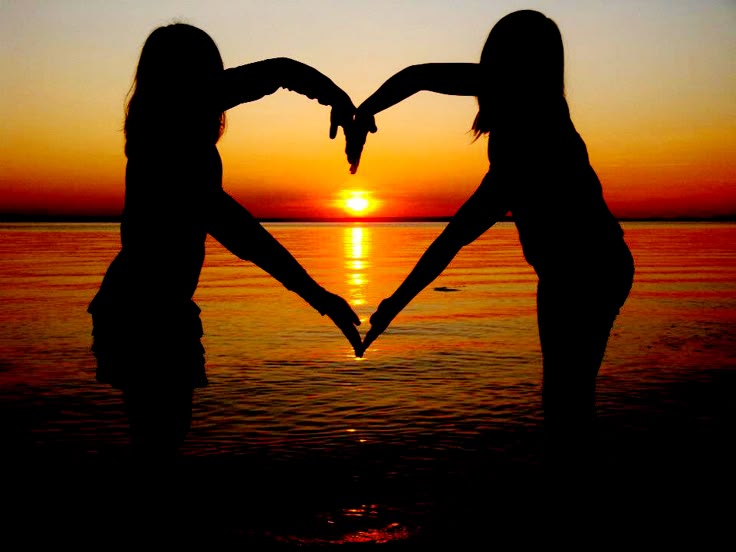 Александра & Мария